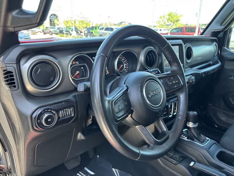 Thumbnail: 2022 Jeep Wrangler - 10