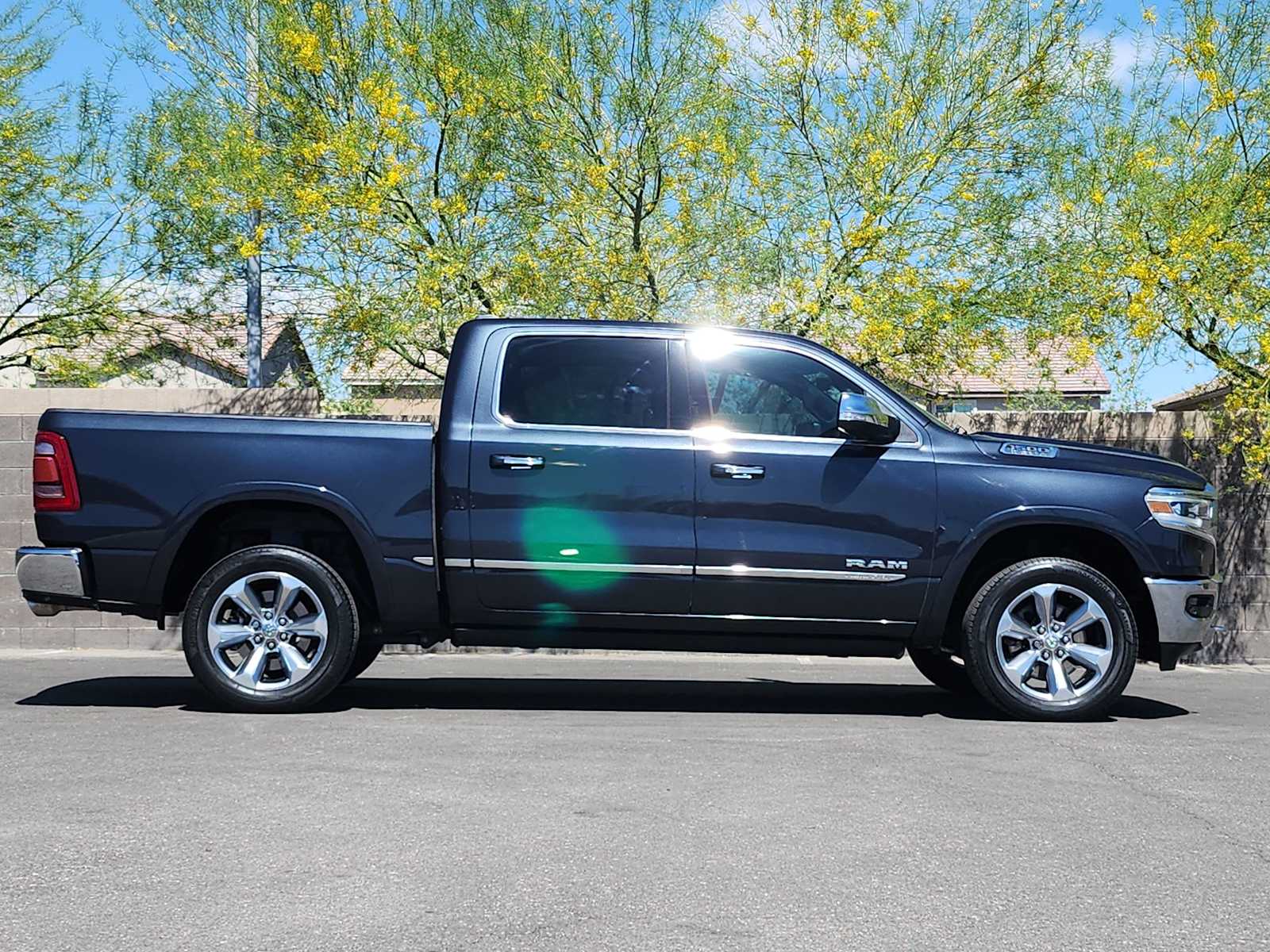 Thumbnail: 2019 RAM 1500 - 10