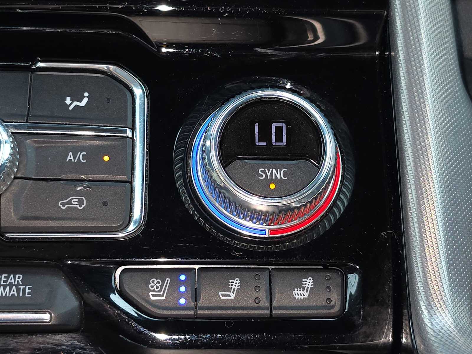 Thumbnail: 2022 GMC Yukon - 28