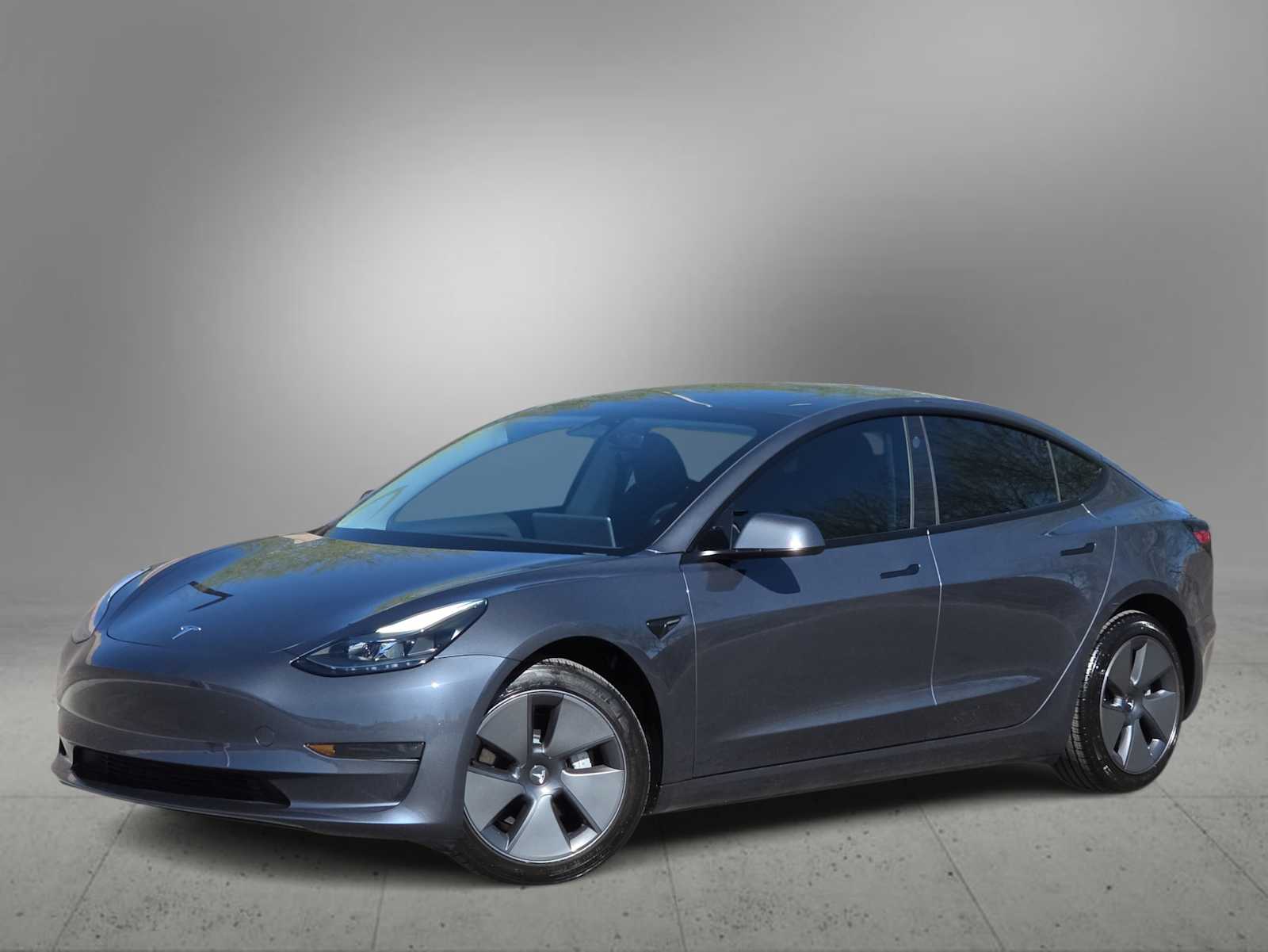 Thumbnail: 2023 Tesla Model 3 - 1
