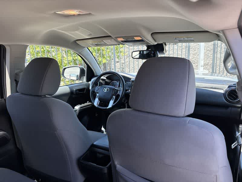 Thumbnail: 2019 Toyota Tacoma - 12