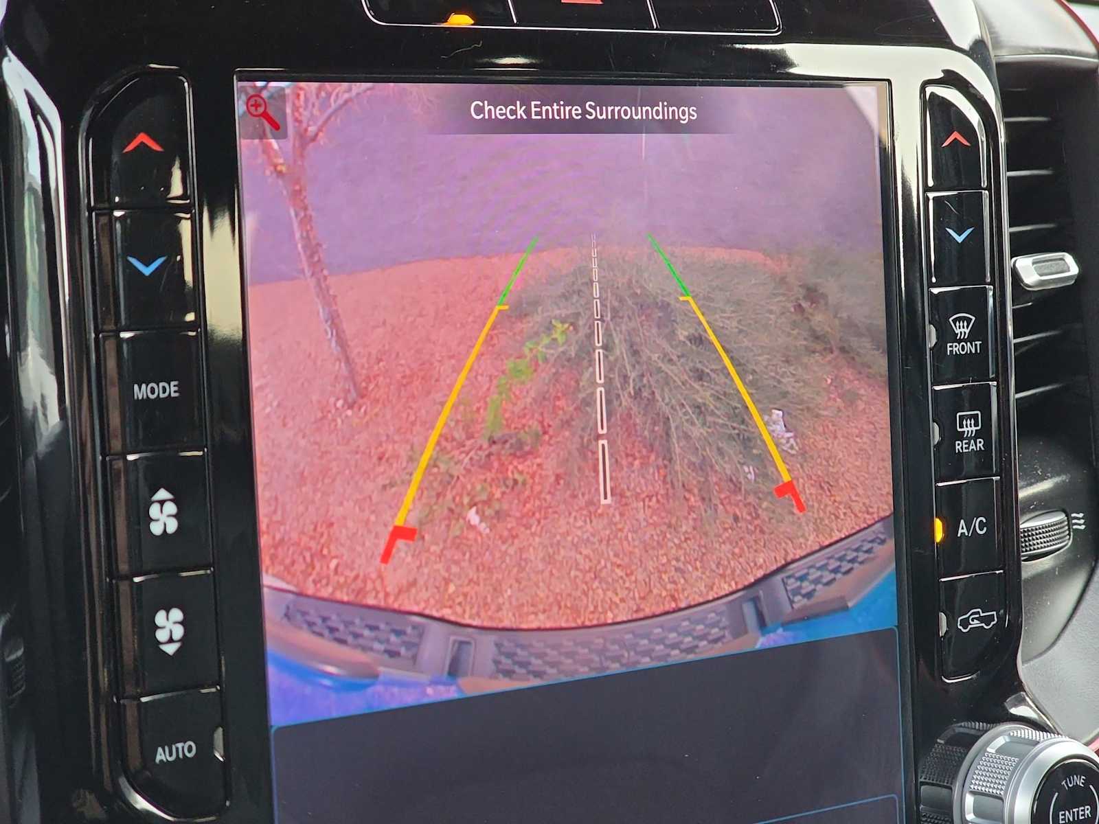 Thumbnail: 2025 RAM 1500 - 26