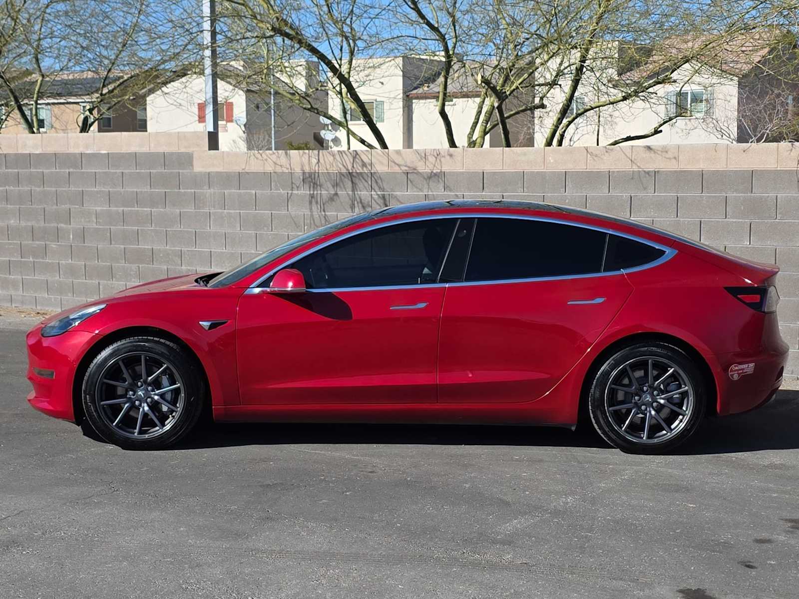Thumbnail: 2018 Tesla Model 3 - 6