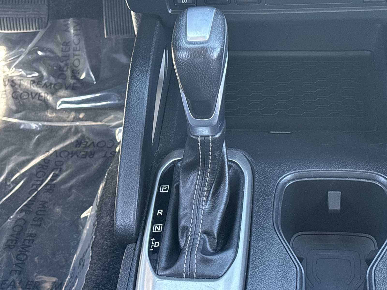 Thumbnail: 2022 Nissan Frontier - 17