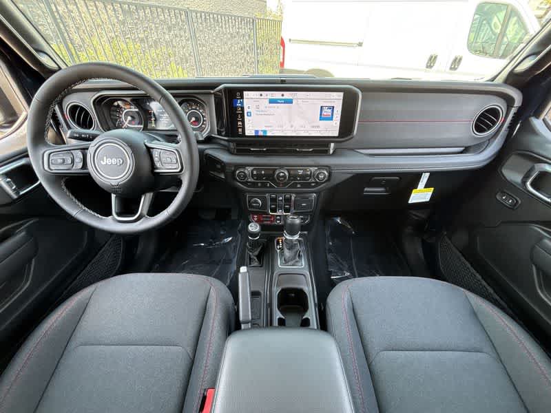 Thumbnail: 2025 Jeep Wrangler - 14