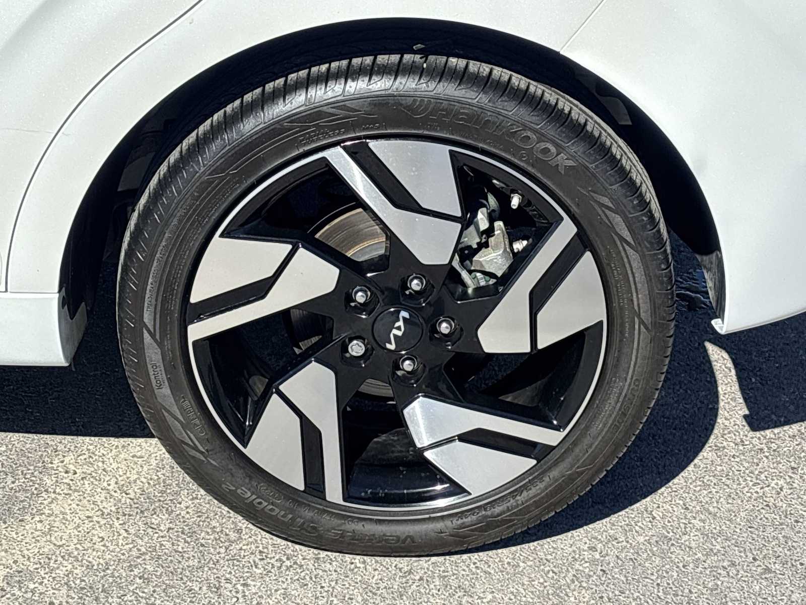 Thumbnail: 2023 Kia Soul - 12