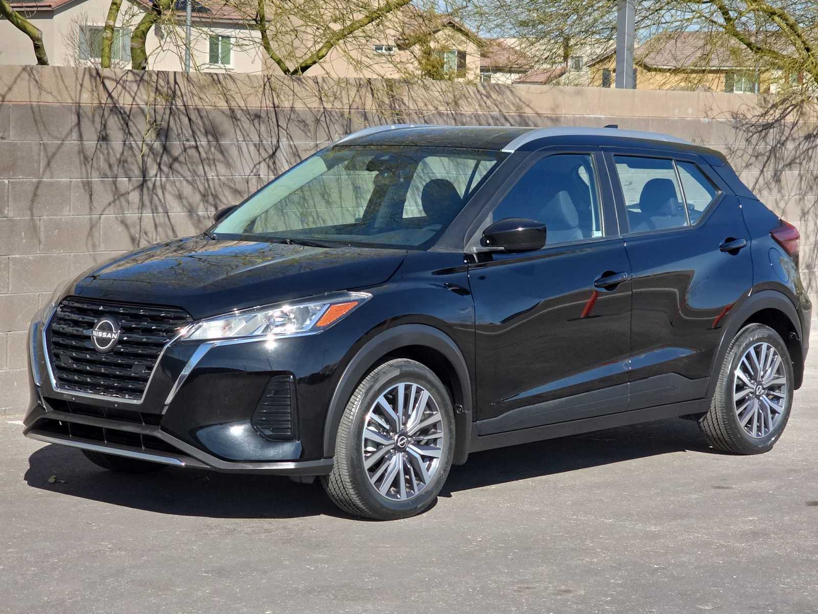 Thumbnail: 2023 Nissan Kicks - 5