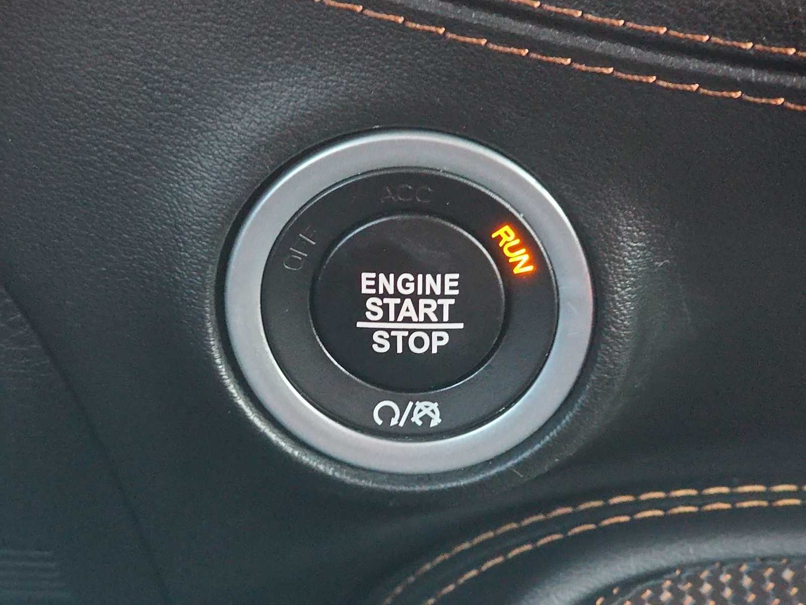 Thumbnail: 2020 Dodge Challenger - 23