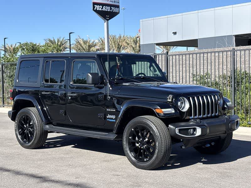2021 Jeep Wrangler Unlimited Sahara 2