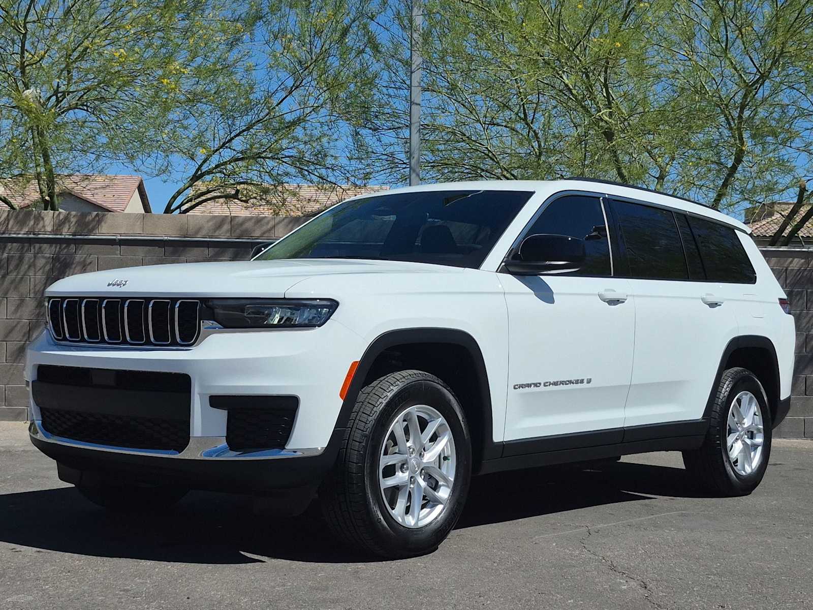 Thumbnail: 2025 Jeep Grand Cherokee L - 5