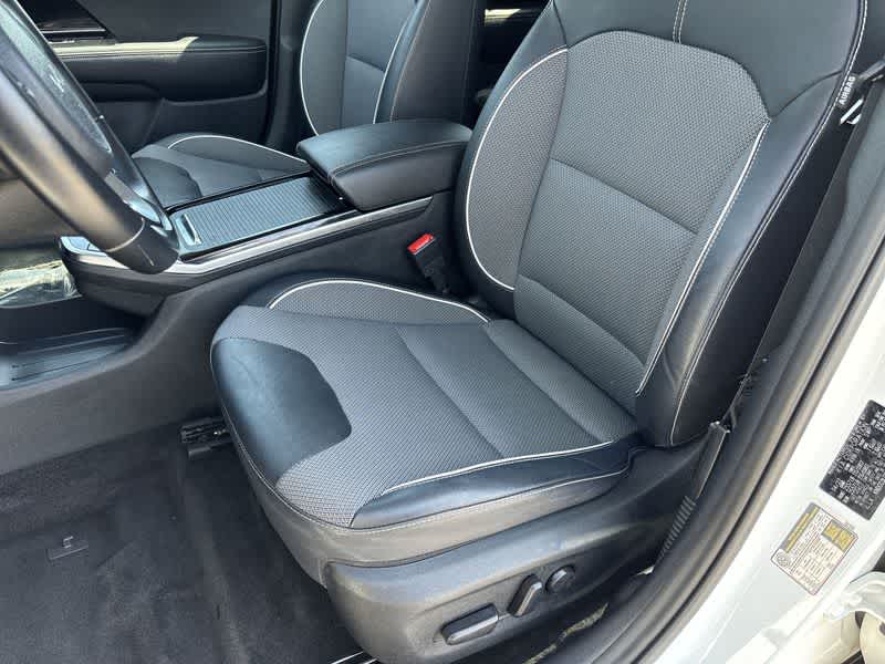 Thumbnail: 2022 Kia Niro - 15