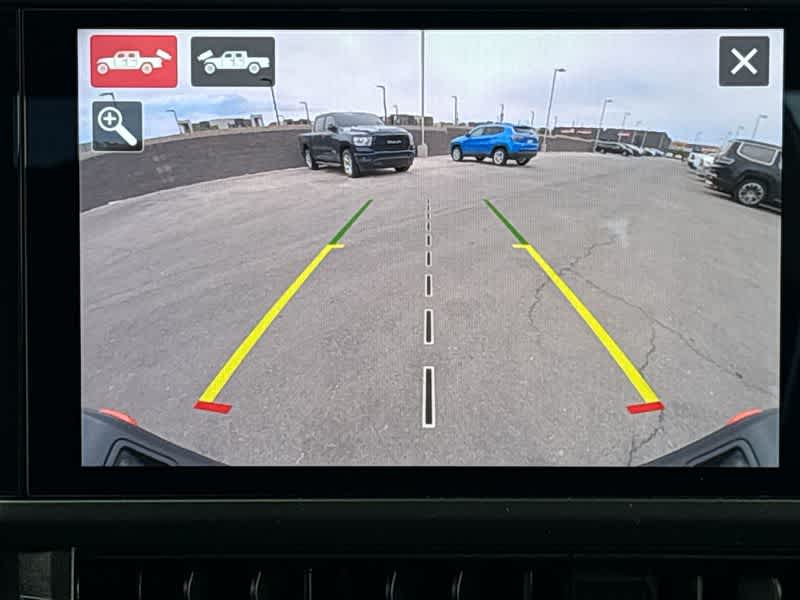 Thumbnail: 2025 Jeep Gladiator - 26