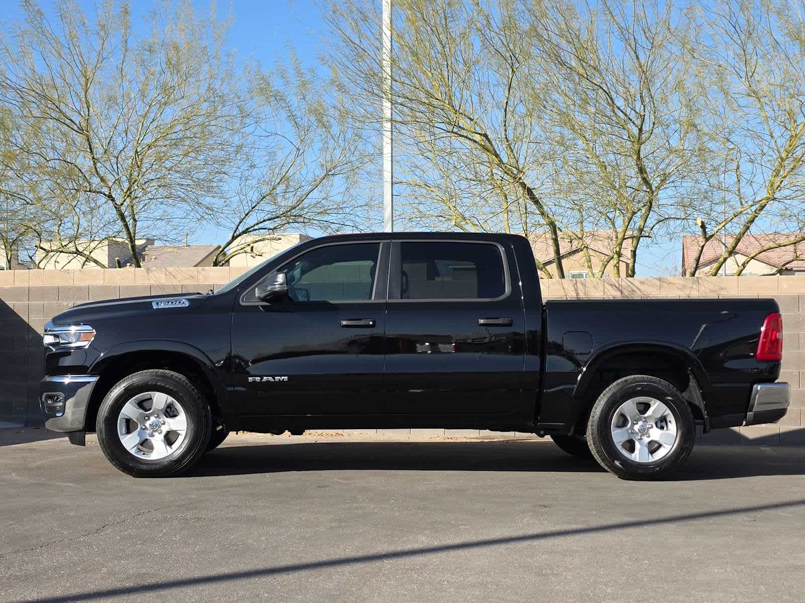 Thumbnail: 2026 RAM 1500 - 6