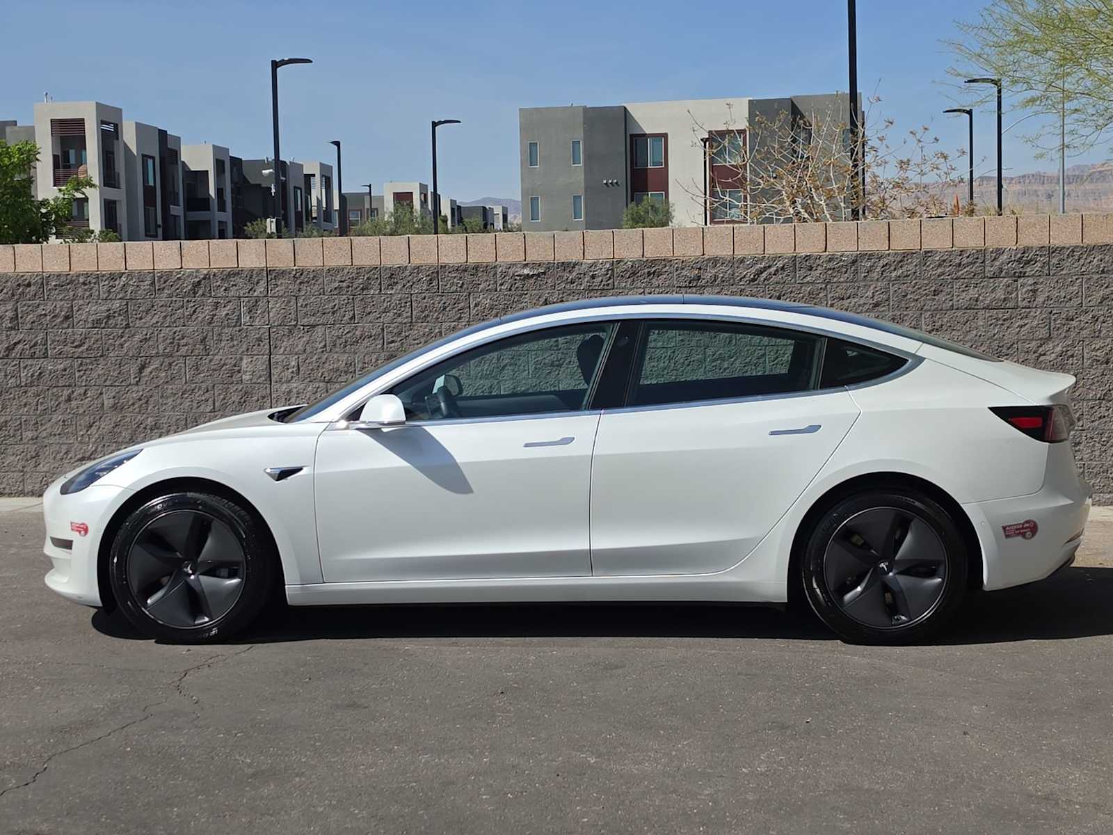 Thumbnail: 2020 Tesla Model 3 - 6
