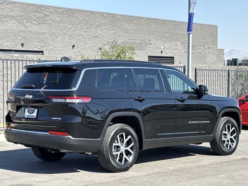 Thumbnail: 2025 Jeep Grand Cherokee L - 8