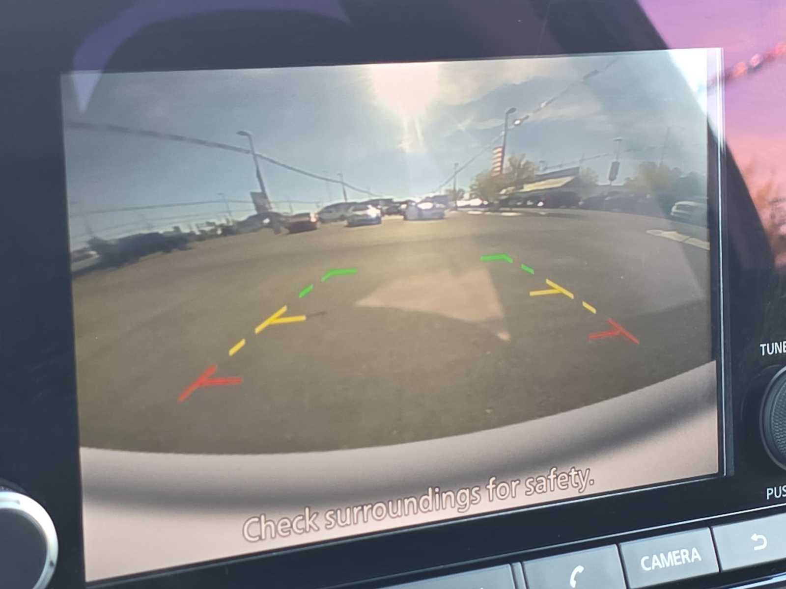 Thumbnail: 2023 Nissan Pathfinder - 26