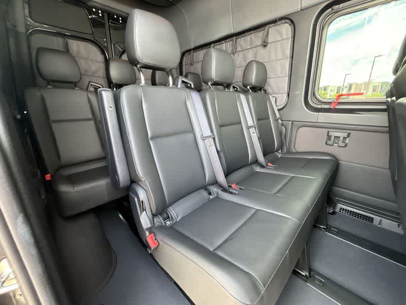 Thumbnail: 2022 Mercedes-Benz Sprinter - 30
