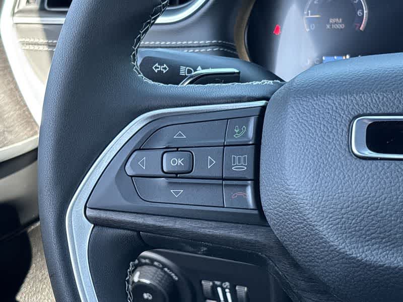 Thumbnail: 2025 Jeep Grand Cherokee L - 29