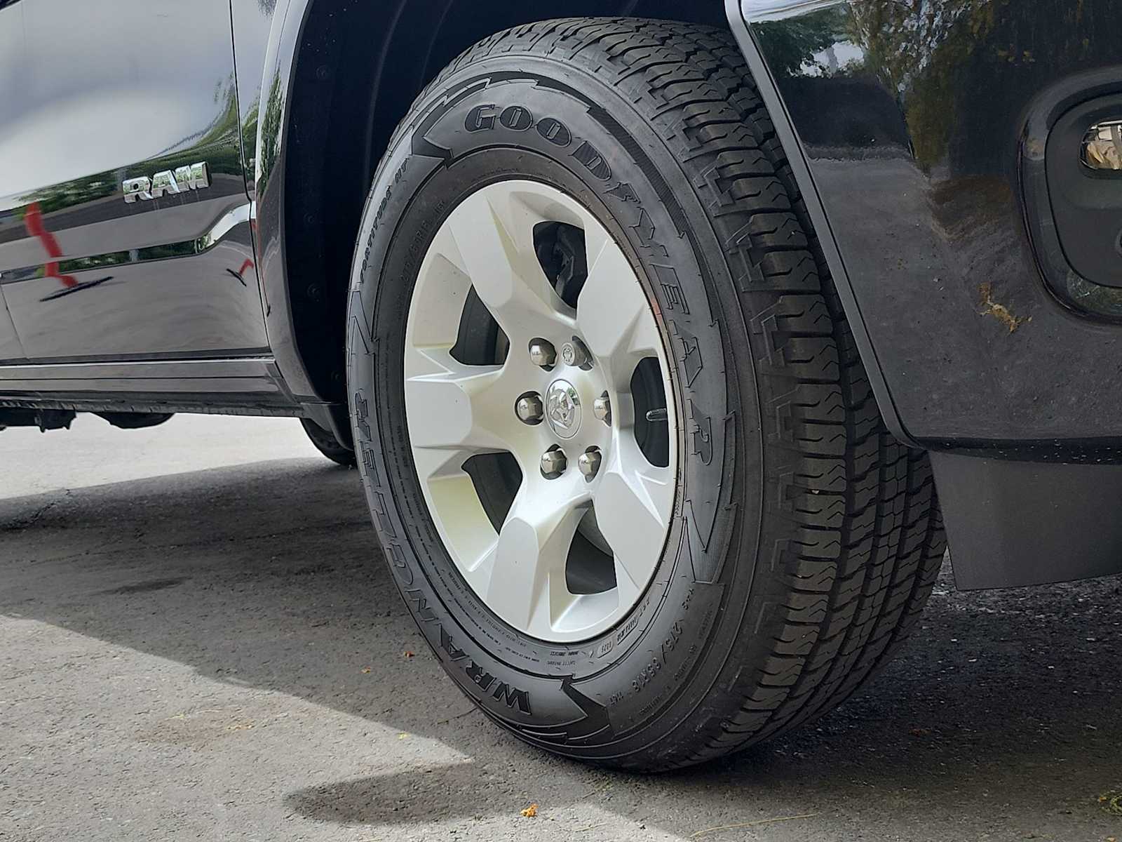Thumbnail: 2026 RAM 1500 - 12