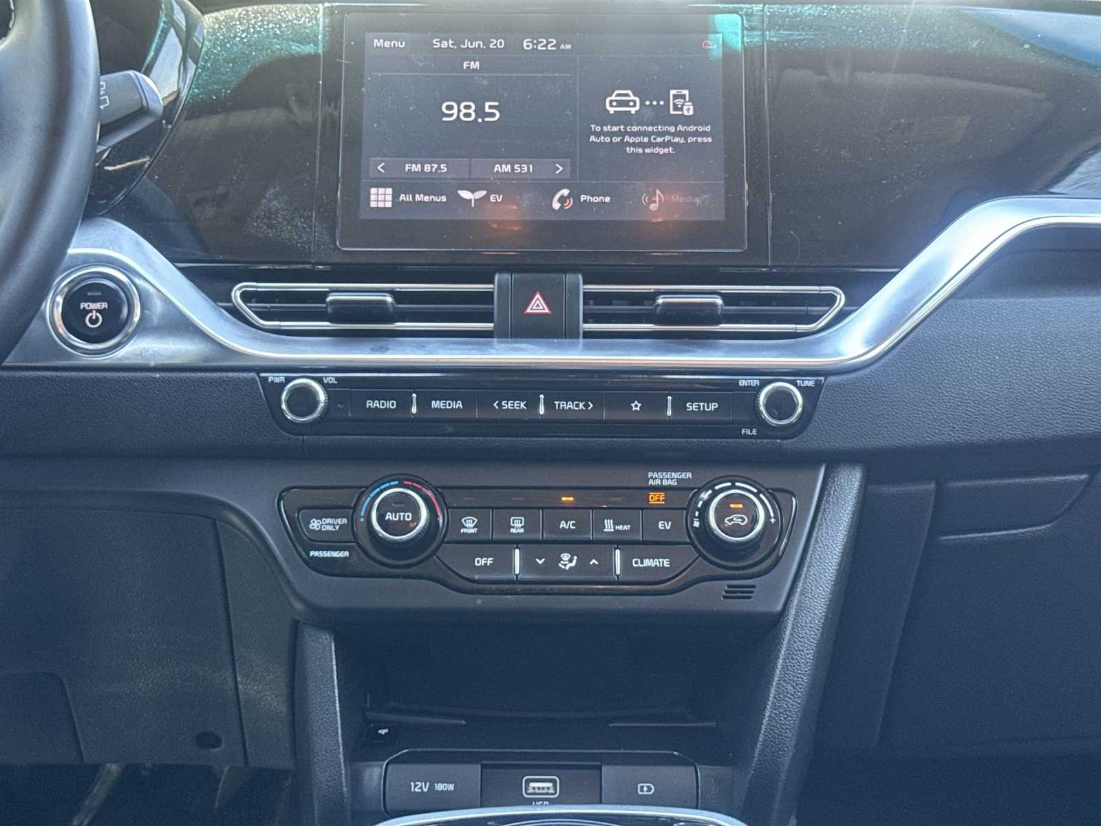 Thumbnail: 2022 Kia Niro - 20