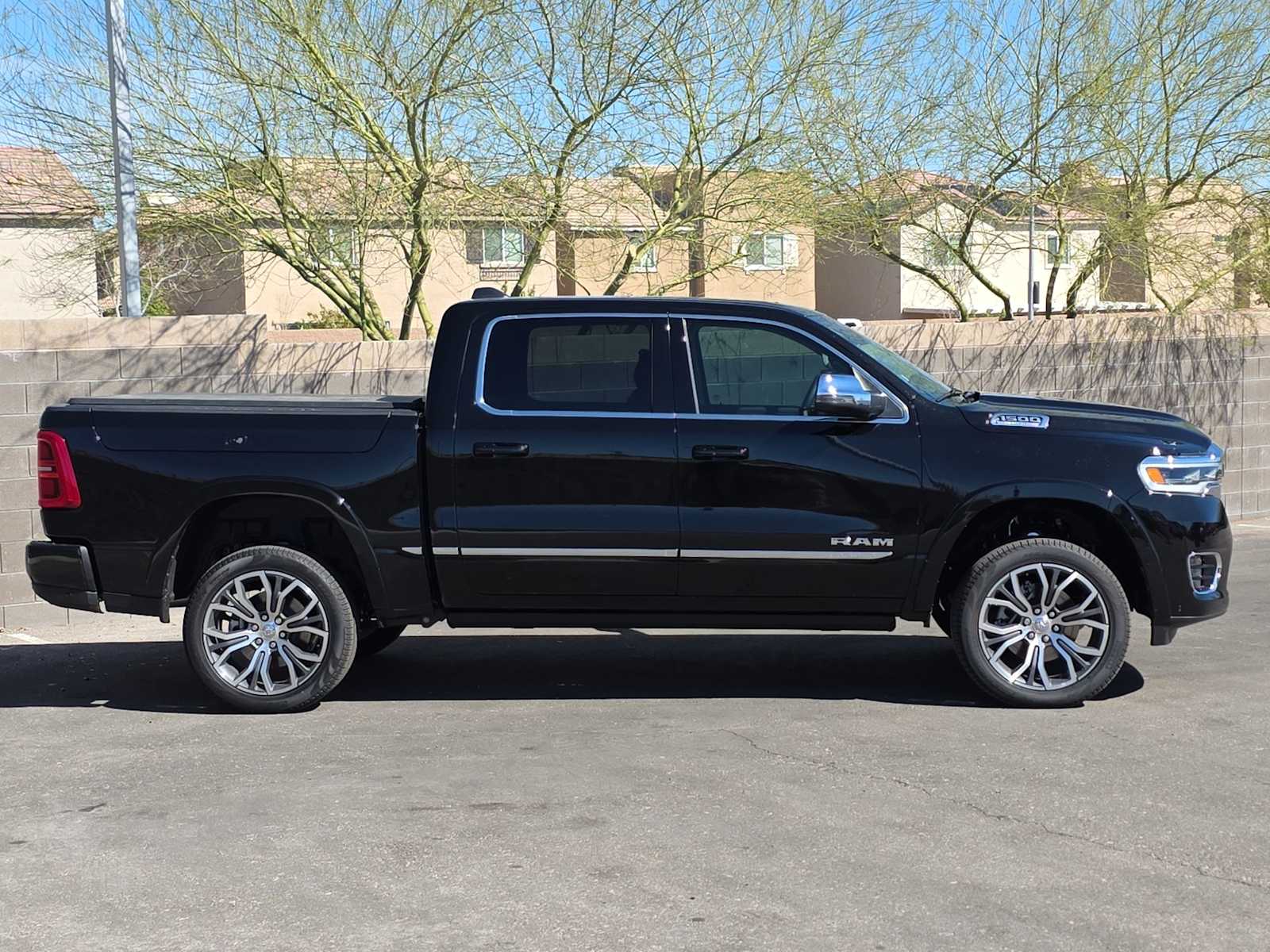 Thumbnail: 2026 RAM 1500 - 9