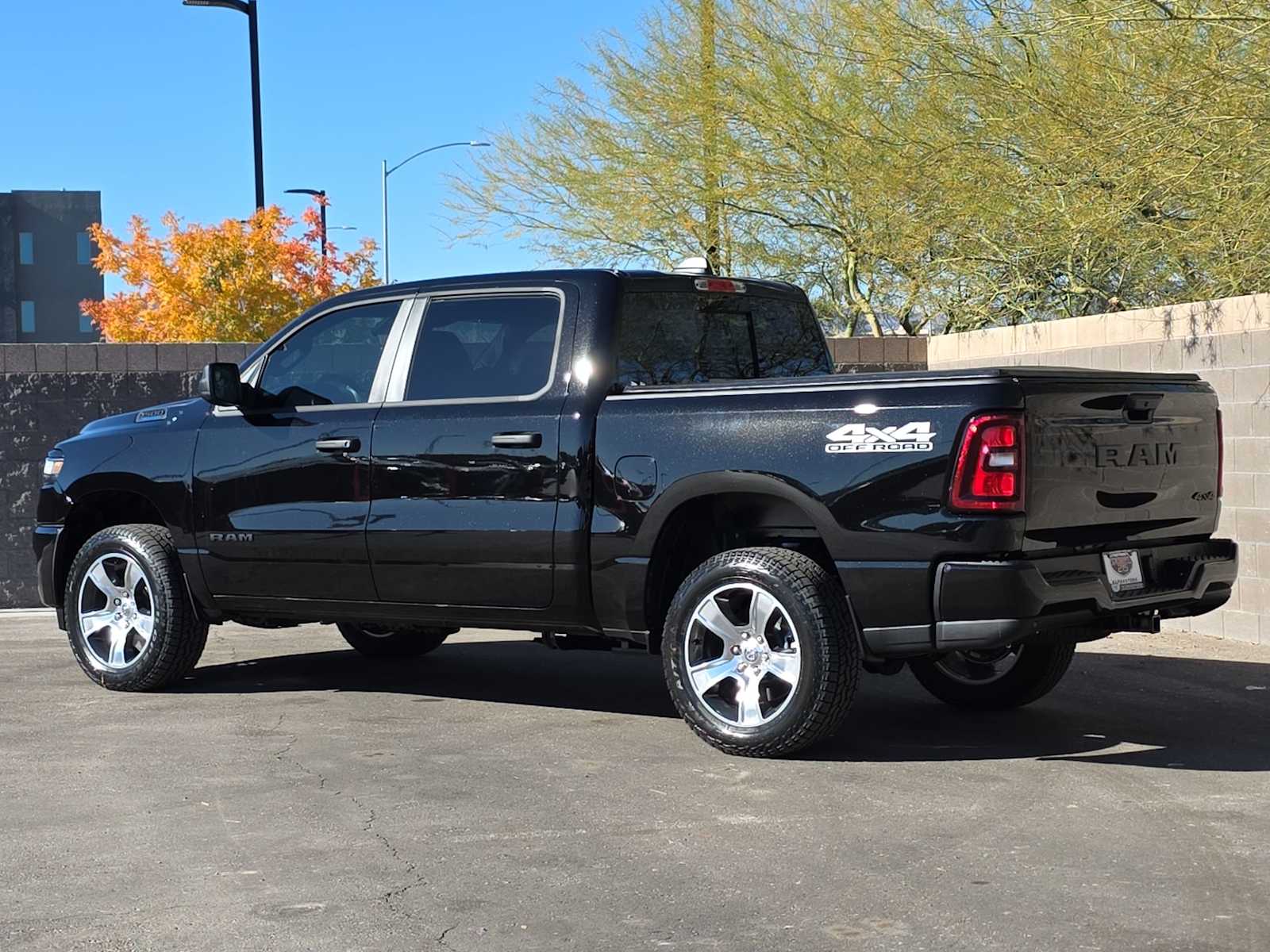 Thumbnail: 2026 RAM 1500 - 5