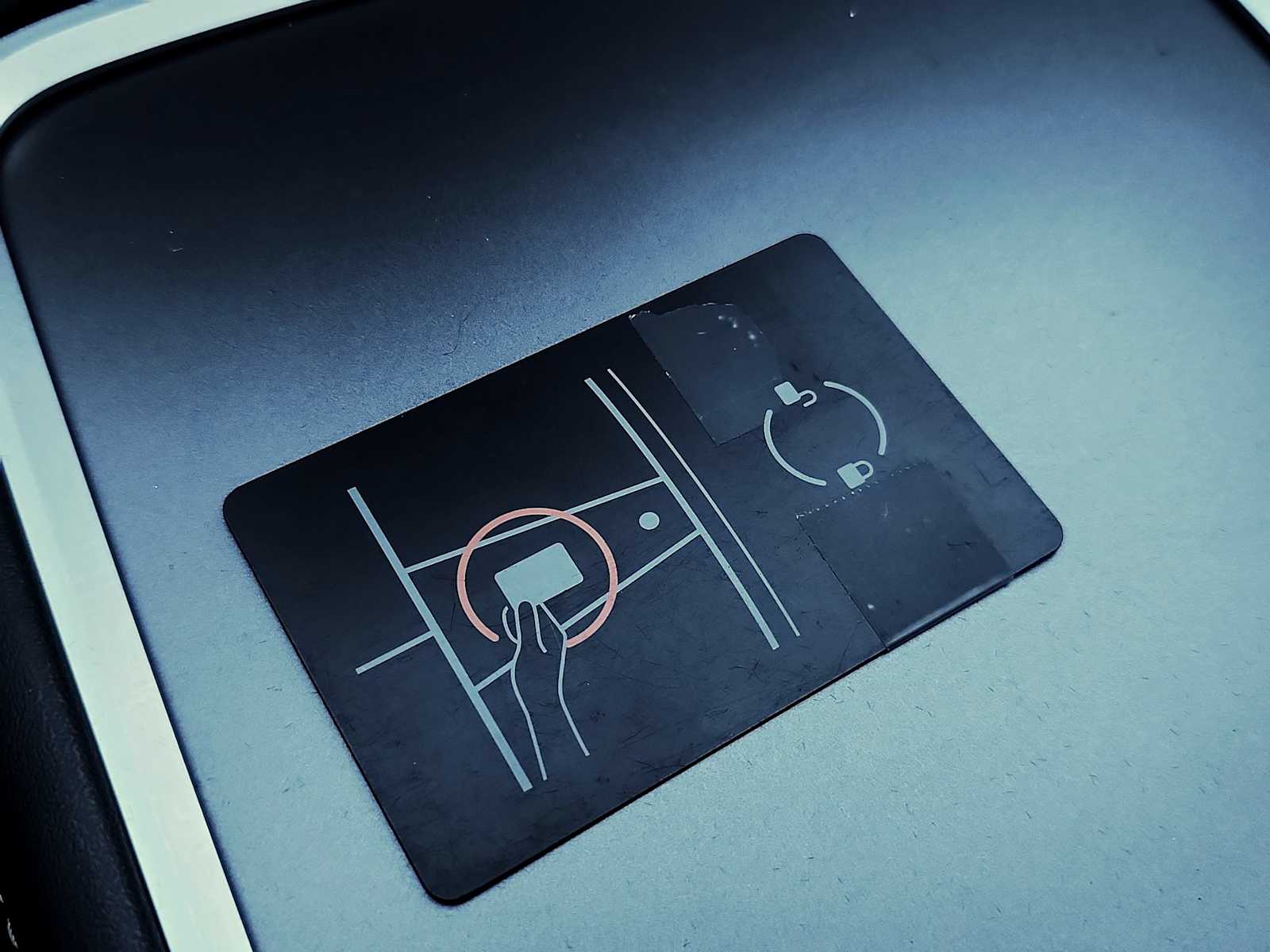 Thumbnail: 2022 Tesla Model 3 - 21