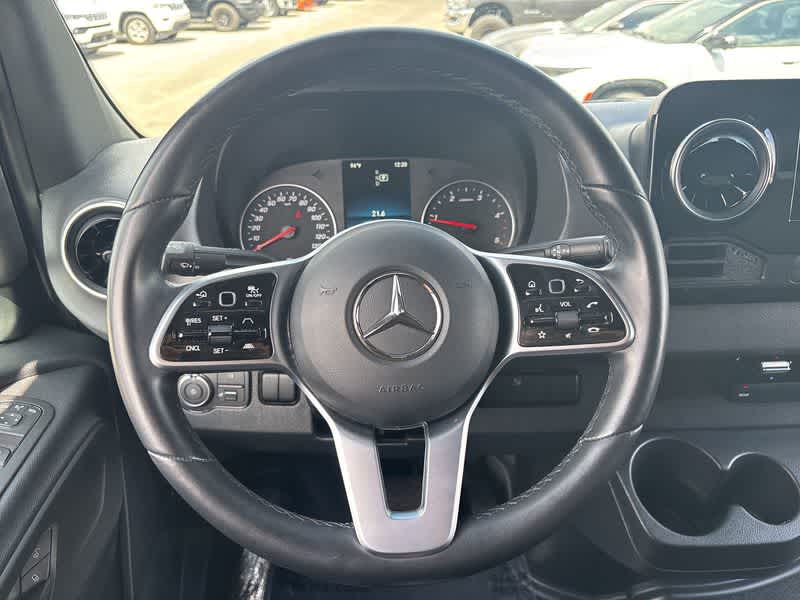Thumbnail: 2022 Mercedes-Benz Sprinter - 19