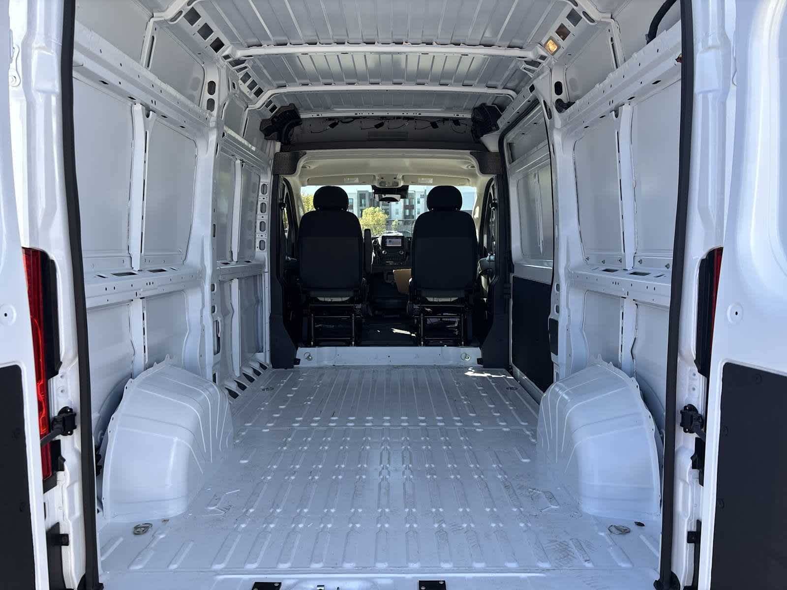 Thumbnail: 2026 RAM ProMaster - 15