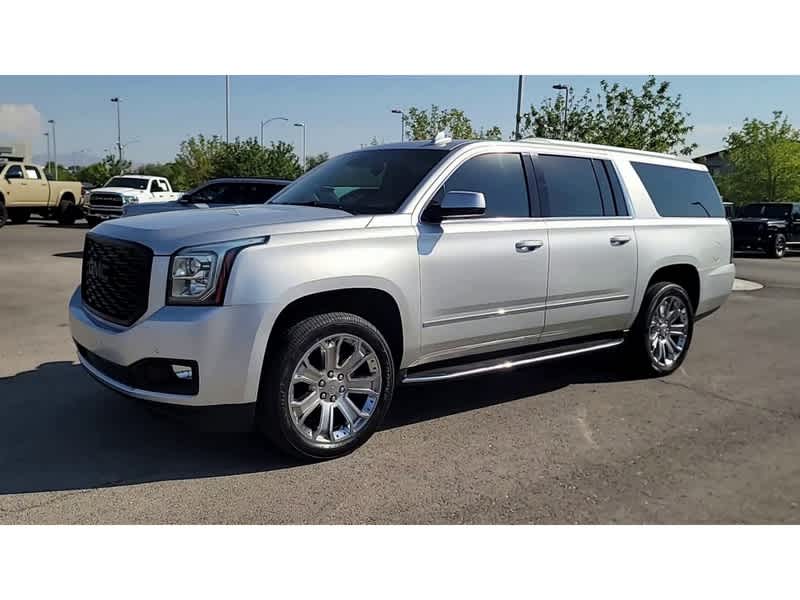 2018 GMC Yukon XL Denali 4