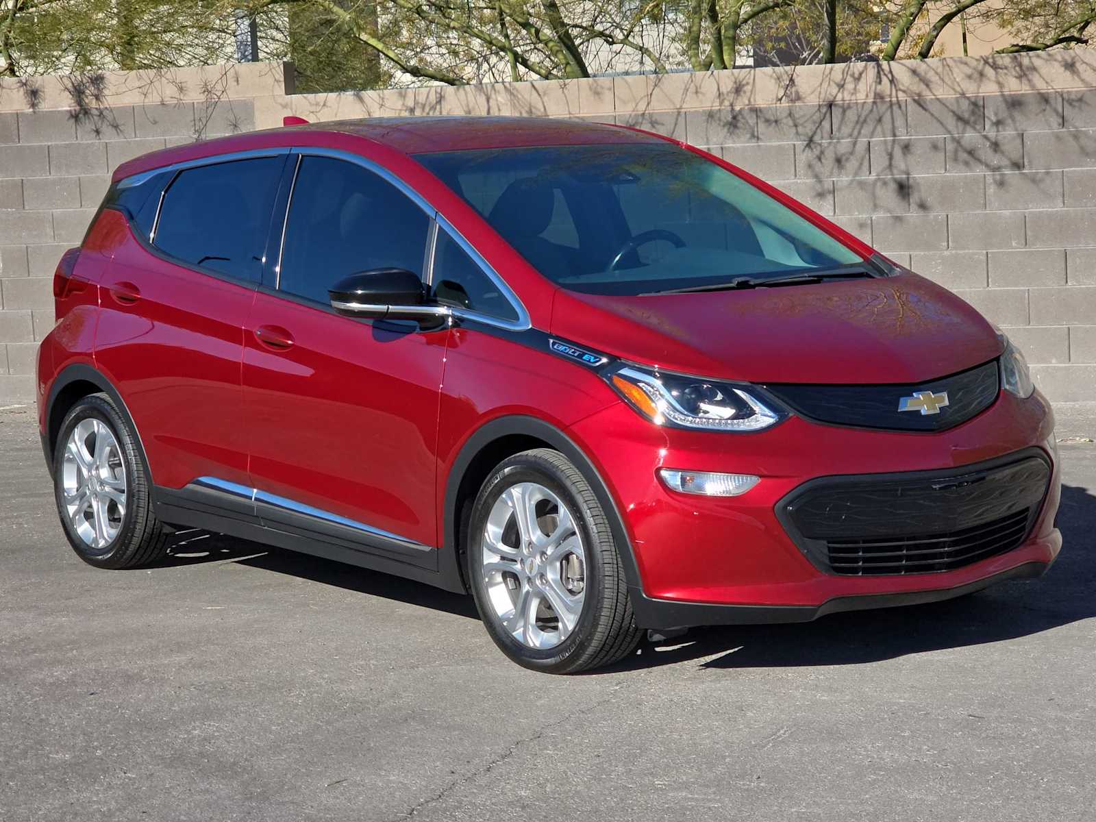 Thumbnail: 2020 Chevrolet Bolt EV - 3