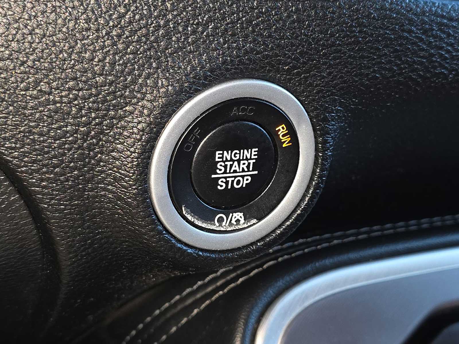 Thumbnail: 2022 Dodge Challenger - 23