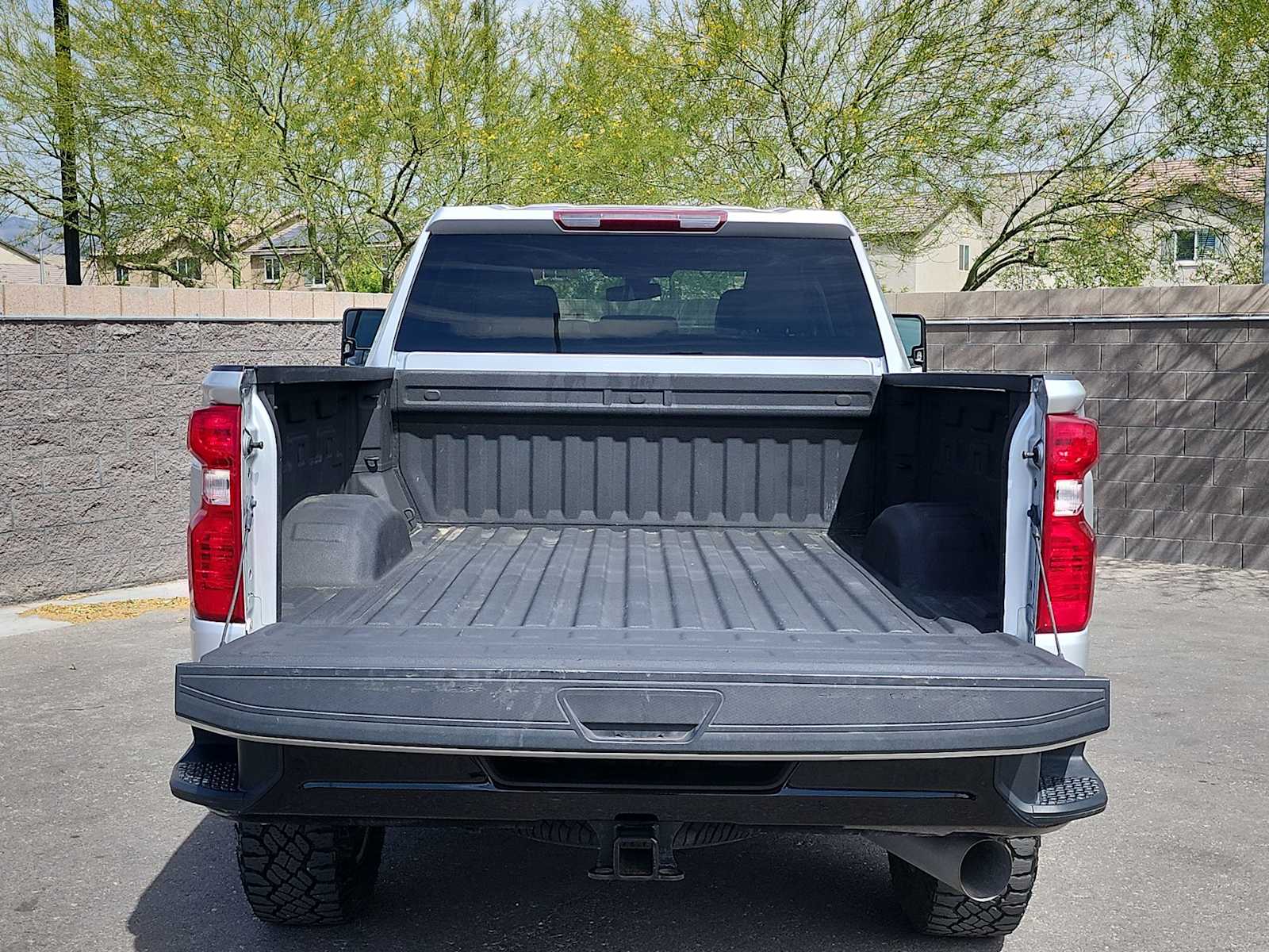 Thumbnail: 2023 Chevrolet Silverado 2500 - 23