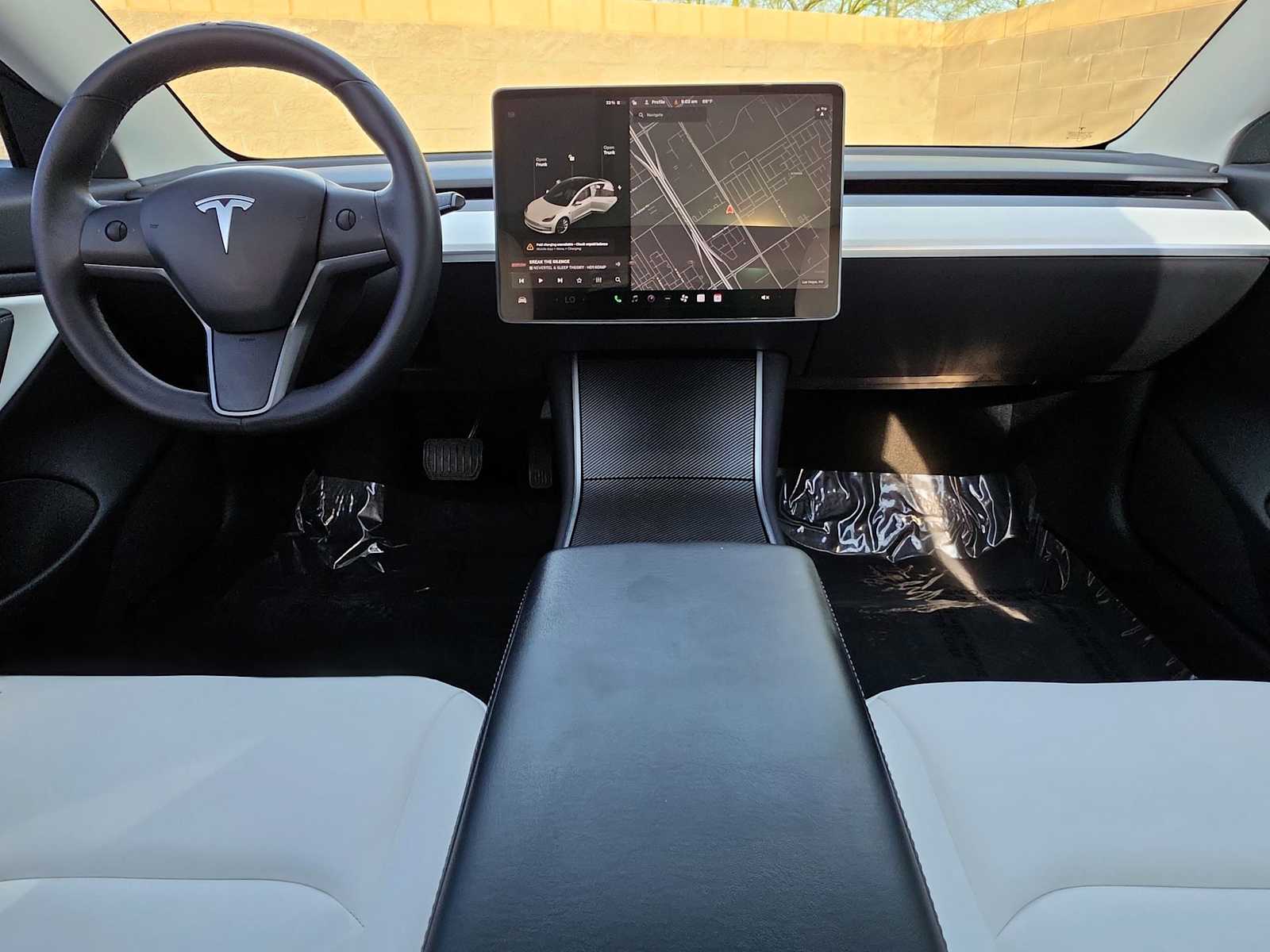 Thumbnail: 2020 Tesla Model 3 - 14