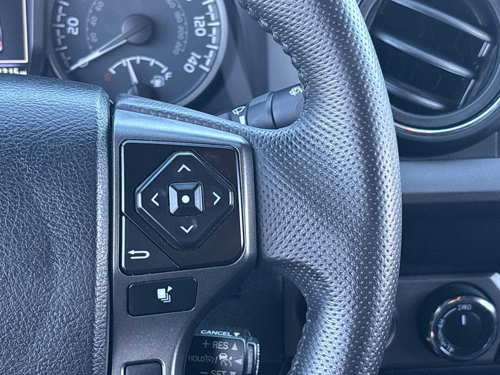 Thumbnail: 2023 Toyota Tacoma - 27