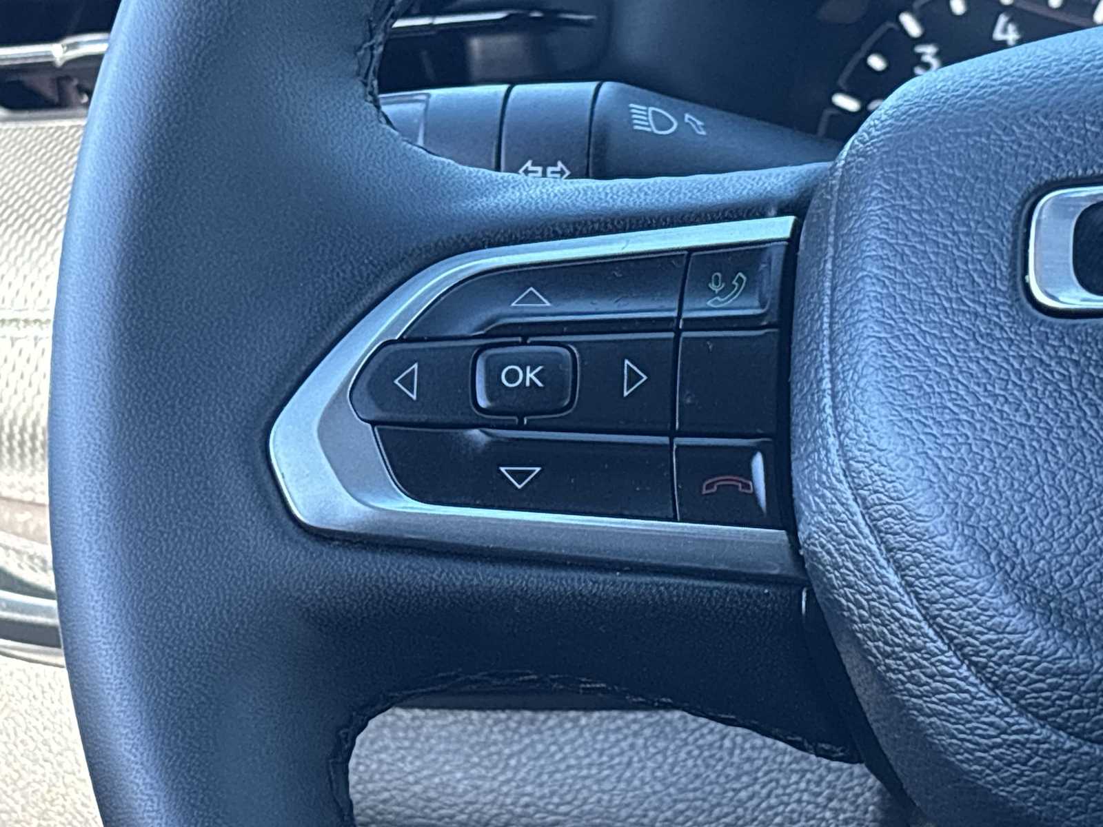 Thumbnail: 2025 Jeep Compass - 28