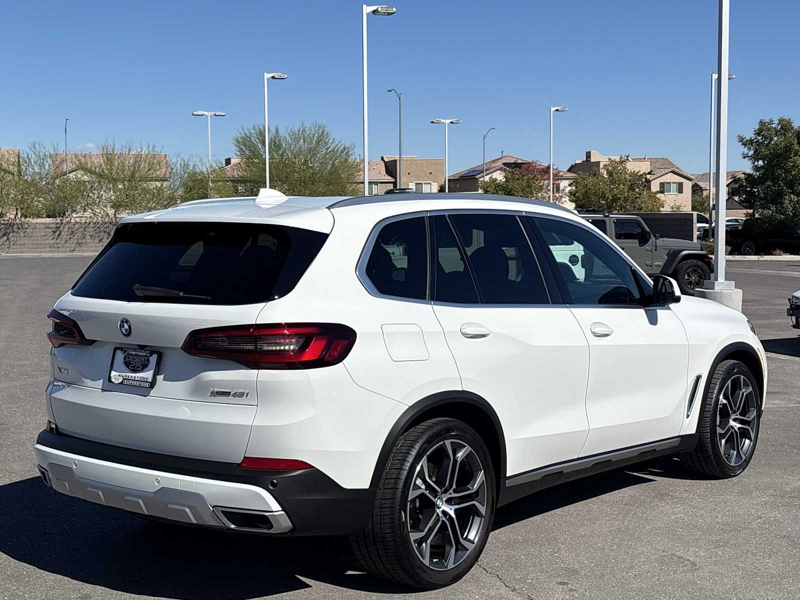 Thumbnail: 2022 BMW X5 - 9