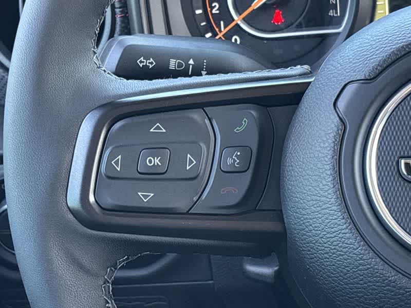 Thumbnail: 2025 Jeep Gladiator - 29