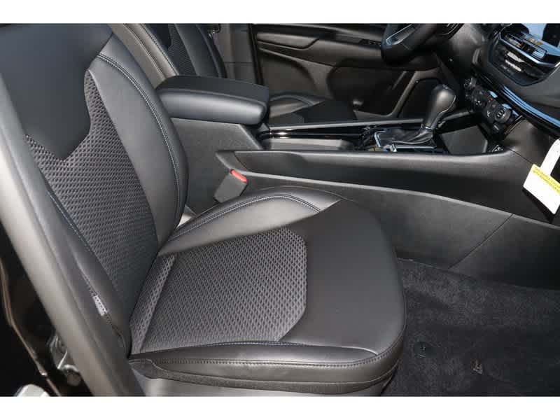 Thumbnail: 2025 Jeep Compass - 22
