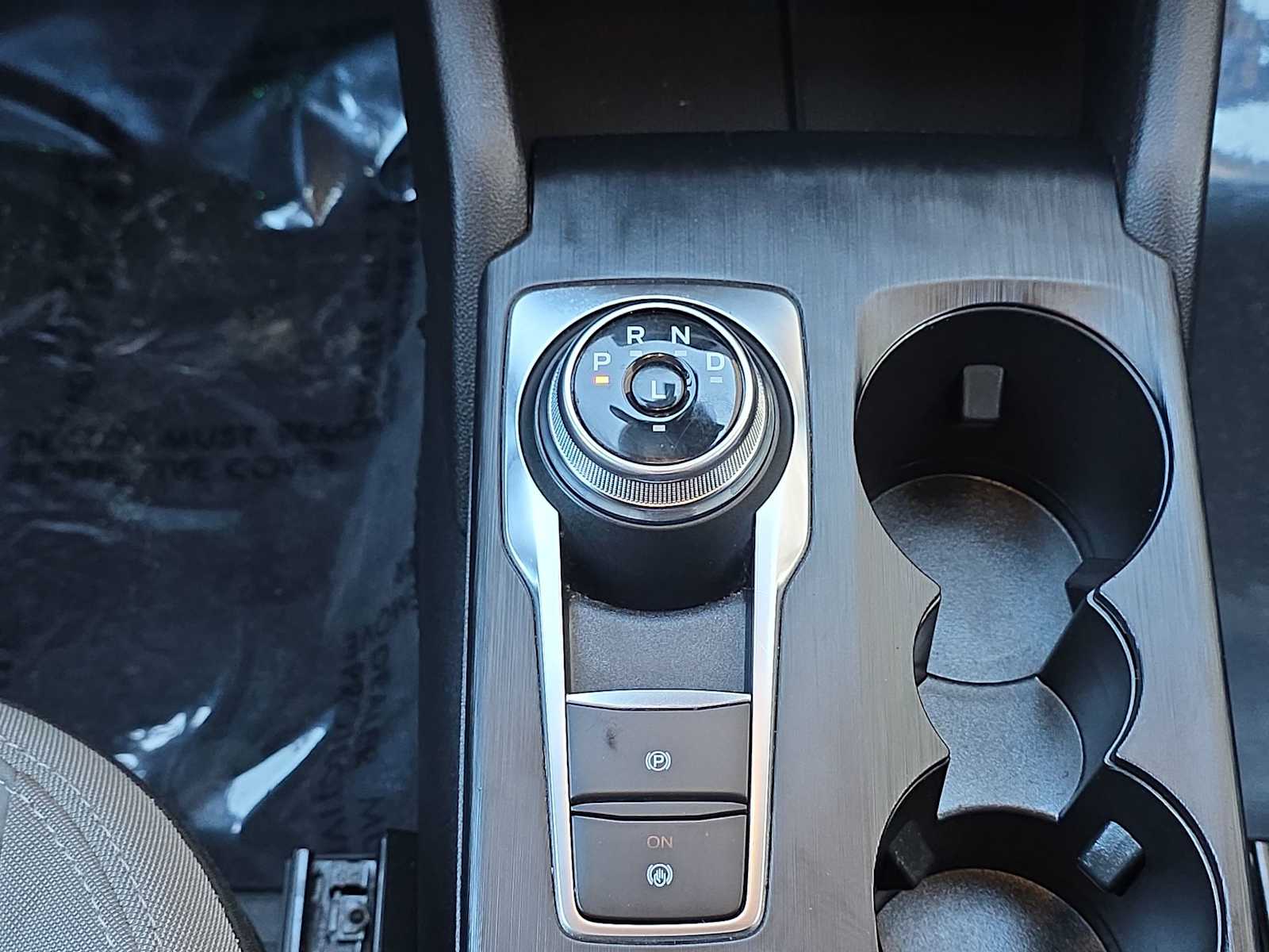 Thumbnail: 2022 Ford Escape - 21