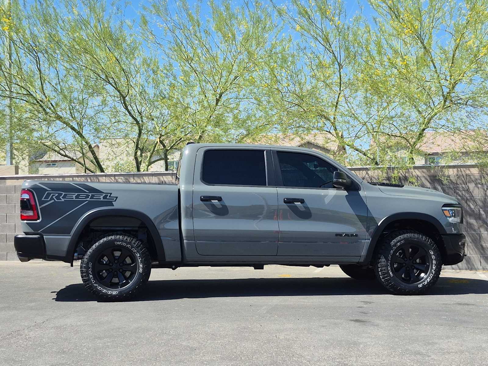 Thumbnail: 2023 RAM 1500 - 10