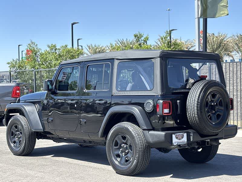 Thumbnail: 2022 Jeep Wrangler - 6