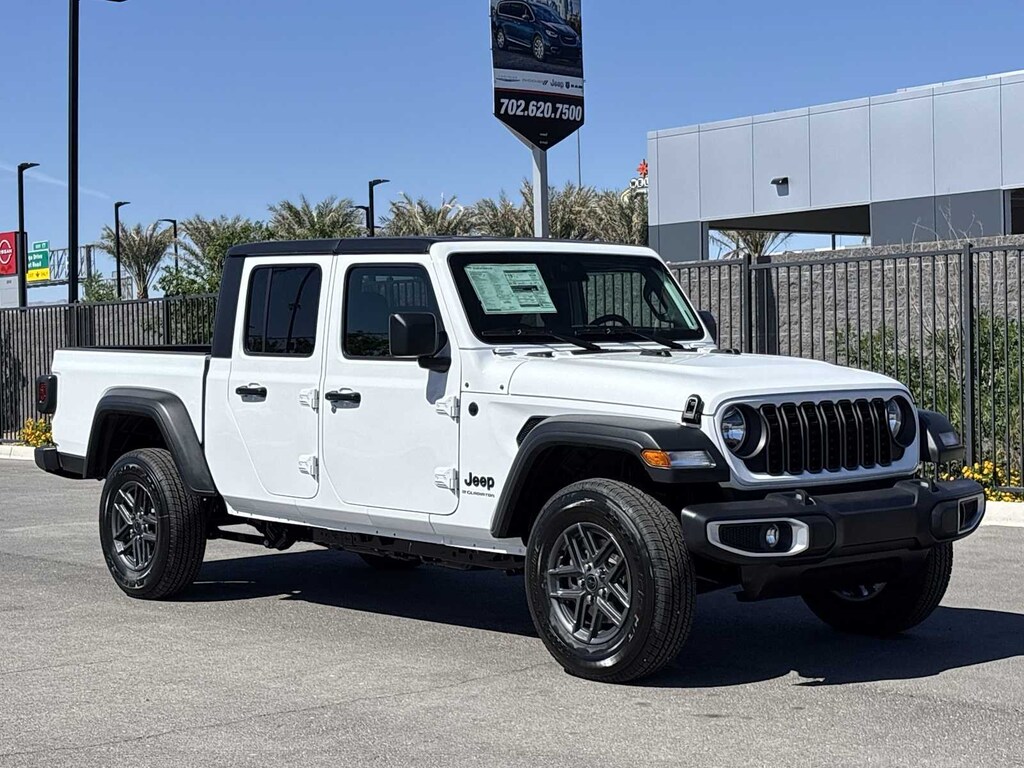 New 2025 Jeep Gladiator Sport S Truck