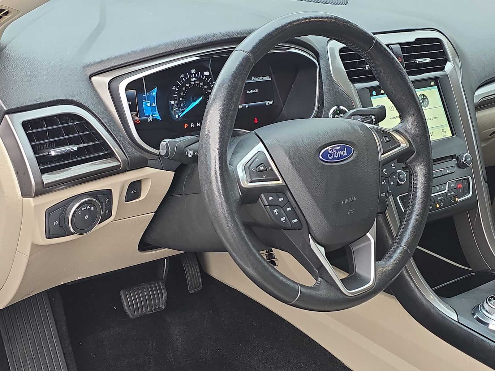 Thumbnail: 2017 Ford Fusion - 2