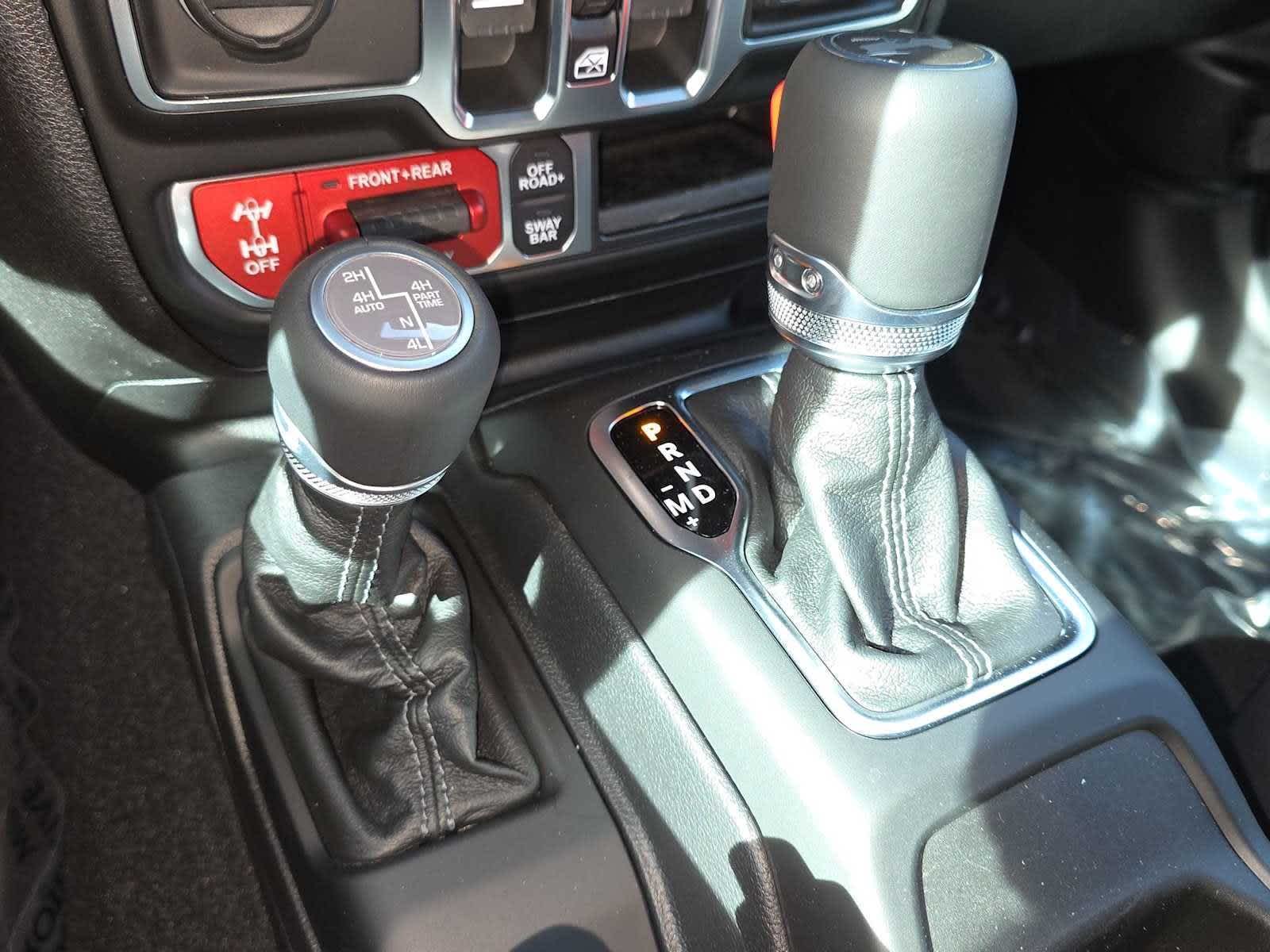 Thumbnail: 2026 Jeep Wrangler - 32