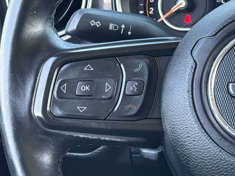 Thumbnail: 2021 Jeep Gladiator - 28