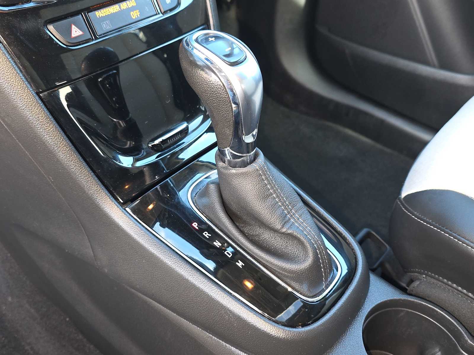 Thumbnail: 2021 Buick Encore - 20