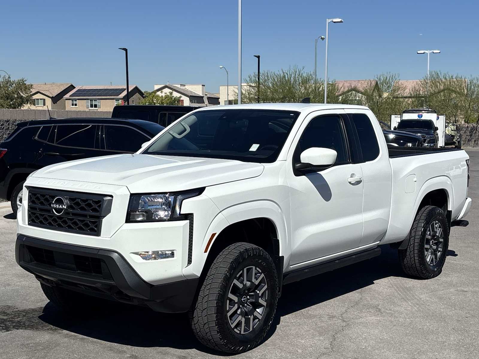 Thumbnail: 2022 Nissan Frontier - 5