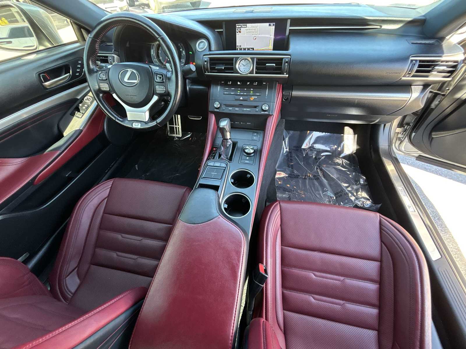 Thumbnail: 2017 Lexus RC - 14