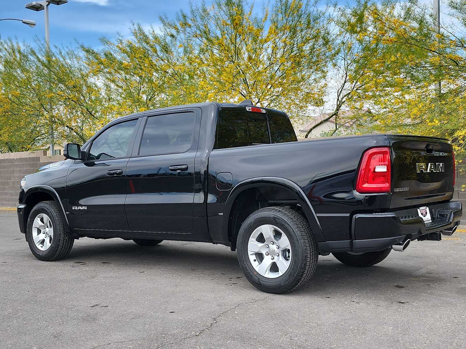 Thumbnail: 2026 RAM 1500 - 6